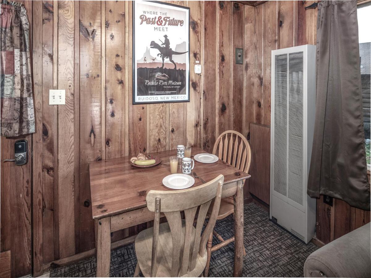 Apache Village 10, King Studio, Midtown, Sleeps 2 Руидозо Экстерьер фото